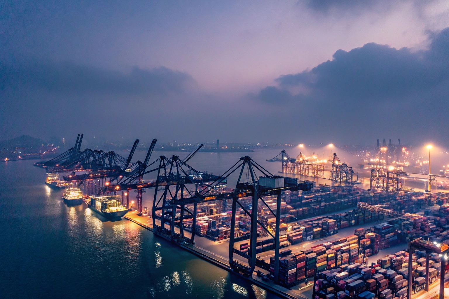 Managing Delivery Risks During Peak Seasons